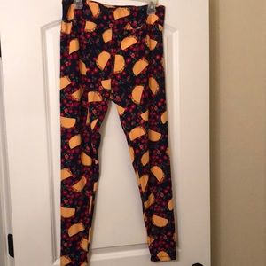Lularoe taco print leggings. Tall &Curvy.